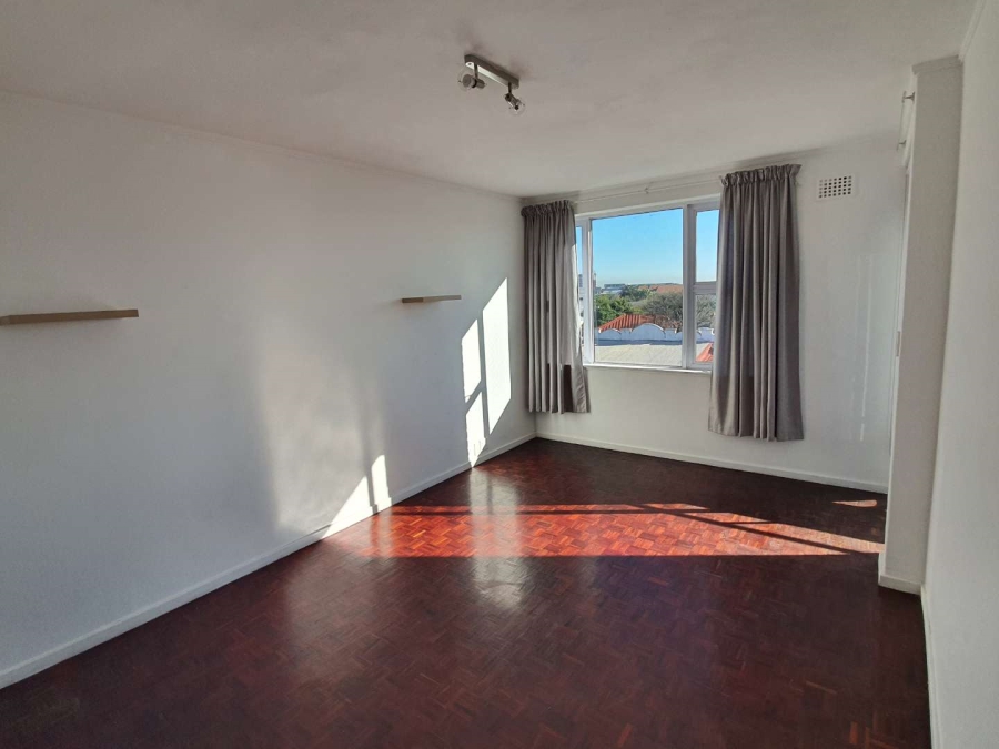 1 Bedroom Property for Sale in Observatory Western Cape